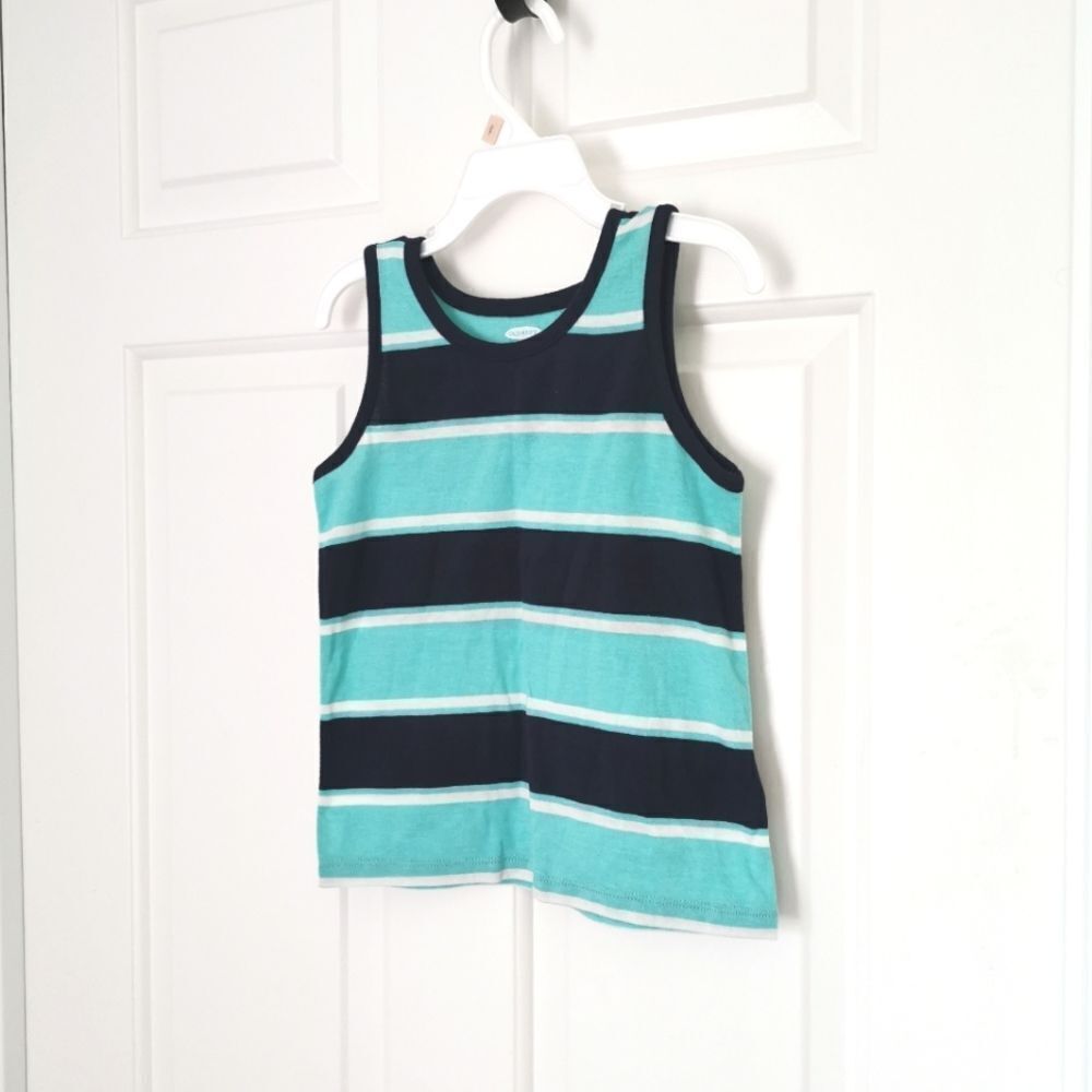3/$15 Carter's boys tank top size 3